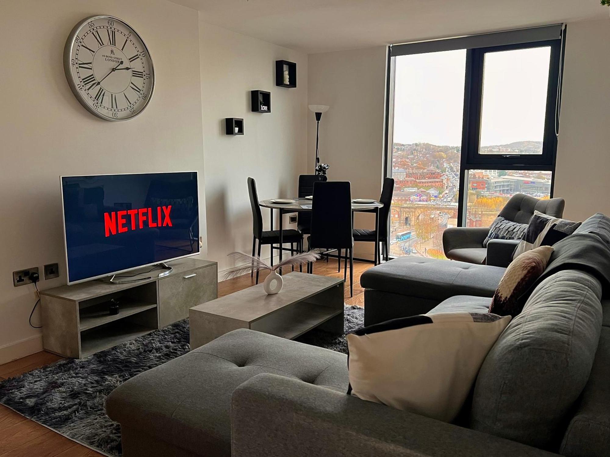 Penthouse Gem, Central, Scenic Views, Stylish, Modern, City Centre 2Br Sheffield Exterior foto